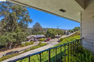 11233 Monan St, Oakland, CA 94605 - Photo 30