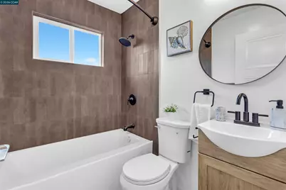 1872 15th St, San Pablo, CA 94806 - Photo 12