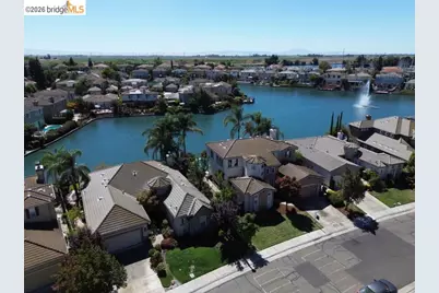 4445 Spyglass Dr, Stockton, CA 95219 - Photo 2