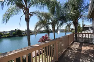 4445 Spyglass Dr, Stockton, CA 95219 - Photo 16