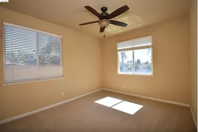 4445 Spyglass Dr, Stockton, CA 95219 - Photo 20