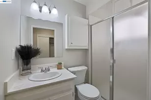 553 Bell Ave, Livermore, CA 94550 - Photo 40
