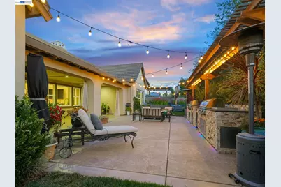 65 Stonebrae Rd, Hayward, CA 94542 - Photo 64