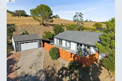 447 Estado Way, Novato, CA 94945 - Photo 60