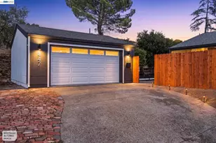 447 Estado Way, Novato, CA 94945 - Photo 2
