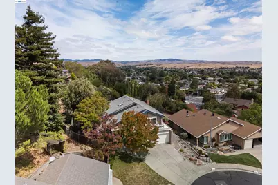 8172 Peppertree Ct, Dublin, CA 94568 - Photo 38