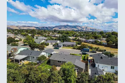 4243 Blewett St, Fremont, CA 94538 - Photo 40