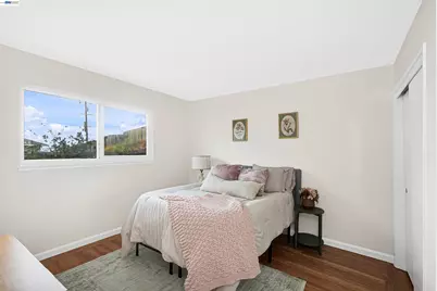 449 Mariposa Dr, South San Francisco, CA 94080 - Photo 26
