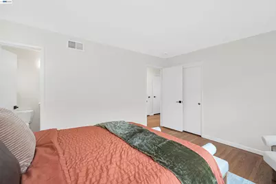 449 Mariposa Dr, South San Francisco, CA 94080 - Photo 38