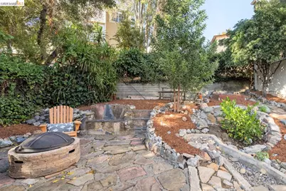 2925 El Monte Ave, Oakland, CA 94605 - Photo 50