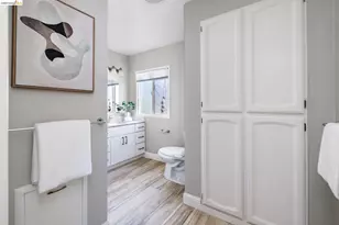 2925 El Monte Ave, Oakland, CA 94605 - Photo 24