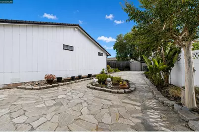 1904 Calaveras Dr, Bay Point, CA 94565 - Photo 38