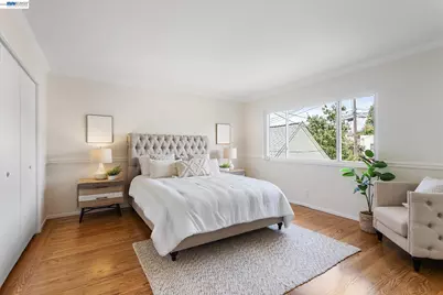 1529 Gibbons Dr, Alameda, CA 94501 - Photo 62