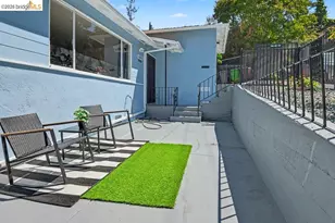 6138 Oakdale, Oakland, CA 94605 - Photo 8
