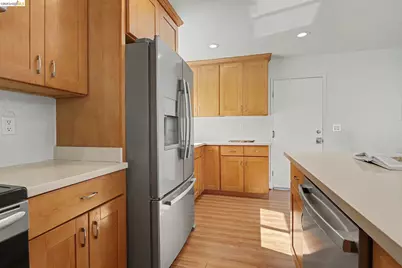 545 E Arques Ave, Sunnyvale, CA 94085 - Photo 16