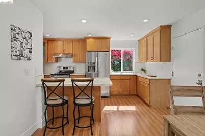 545 E Arques Ave, Sunnyvale, CA 94085 - Photo 14