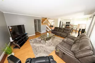 147 Sweetberry Ct, San Jose, CA 95136 - Photo 12