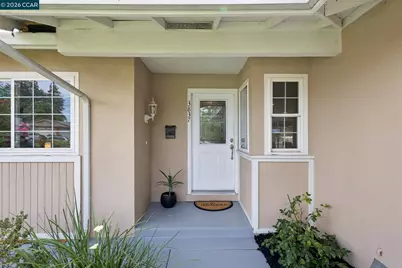 3837 Bayview Cir, Concord, CA 94520 - Photo 4