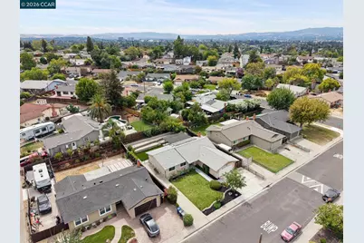 3837 Bayview Cir, Concord, CA 94520 - Photo 58