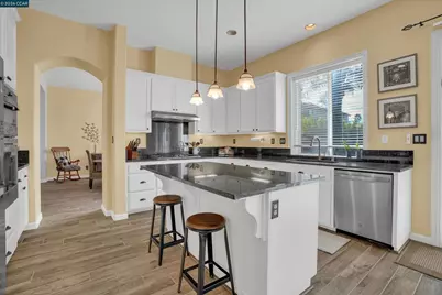 3159 Castle Rock Loop, Discovery Bay, CA 94505 - Photo 8