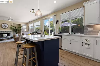 1854 Buck Mountain Ct, Antioch, CA 94531 - Photo 8