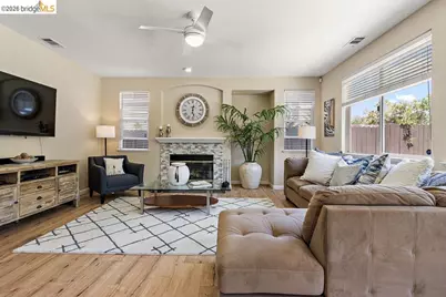 1854 Buck Mountain Ct, Antioch, CA 94531 - Photo 12