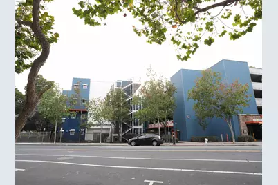 1121 40th Street #4202, Emeryville, CA 94608 - Photo 2