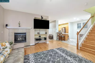 2036 Serra Ln, Hercules, CA 94547 - Photo 6