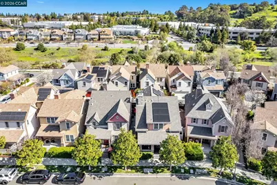 2036 Serra Ln, Hercules, CA 94547 - Photo 50