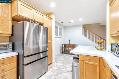 2036 Serra Ln, Hercules, CA 94547 - Photo 10