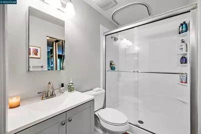 35 Sapphire Ct, Hercules, CA 94547 - Photo 24