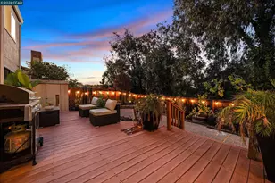35 Sapphire Ct, Hercules, CA 94547 - Photo 32