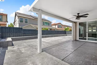2609 Aurora Astorga Dr, Tracy, CA 95376 - Photo 34