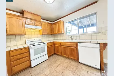 5260 Robert Way, Oakley, CA 94561 - Photo 10
