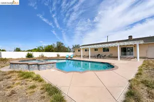 3199 Crismore Dr, Oakley, CA 94561 - Photo 32