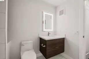 901 Jefferson St, Oakland, CA 94607 - Photo 14