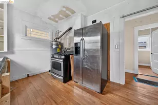 1645 9th, Berkeley, CA 94710 - Photo 12