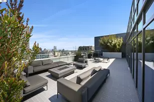 1688 Pine St, San Francisco, CA 94109 - Photo 18