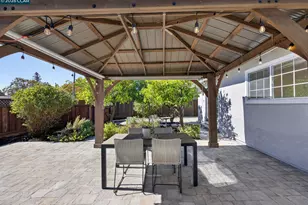 1883 Lynwood Dr, Concord, CA 94519 - Photo 38