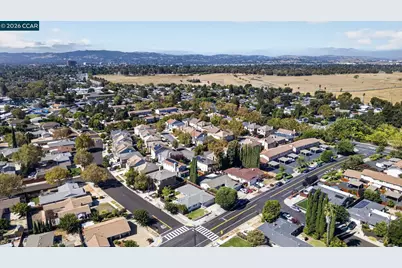 1883 Lynwood Dr, Concord, CA 94519 - Photo 52
