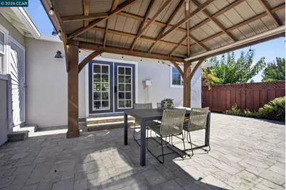1883 Lynwood Dr, Concord, CA 94519 - Photo 40