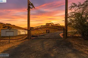 41794 Vargas Rd, Fremont, CA 94539 - Photo 2