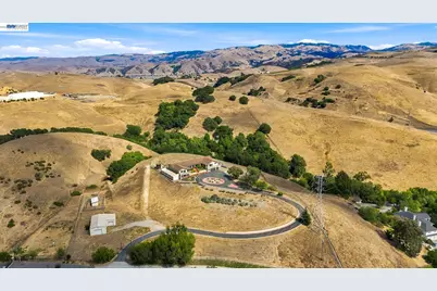 41794 Vargas Rd, Fremont, CA 94539 - Photo 6