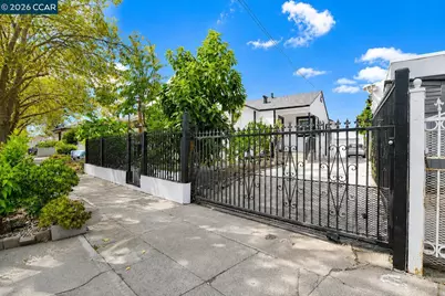 1637 100th Ave, Oakland, CA 94603 - Photo 4