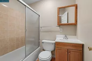 2616 73rd Ave, Oakland, CA 94605 - Photo 6