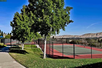 5193 Crystyl Ranch Drive, Concord, CA 94521 - Photo 46