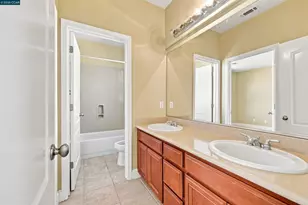5193 Crystyl Ranch Dr, Concord, CA 94521 - Photo 30
