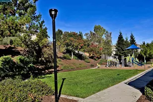 5193 Crystyl Ranch Dr, Concord, CA 94521 - Photo 42