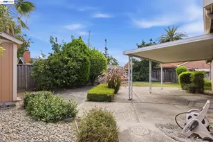 364 Blossom Hill Rd, San Jose, CA 95123 - Photo 10