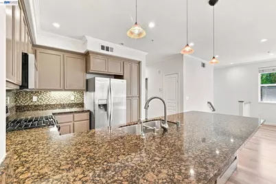 25429 Huntwood Ave, Hayward, CA 94544 - Photo 10